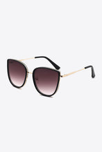 Load image into Gallery viewer, Full Rim Metal-Plastic Hybrid Frame Sunglasses
