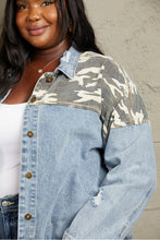Load image into Gallery viewer, Washed Denim Camo Contrast Jacket
