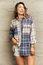 Load image into Gallery viewer, Blue Plaid Two Tone Shirt Jacket
