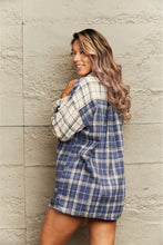 Load image into Gallery viewer, Blue Plaid Two Tone Shirt Jacket
