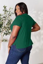 Load image into Gallery viewer, Basic Round Neck Short Sleeve T-Shirt
